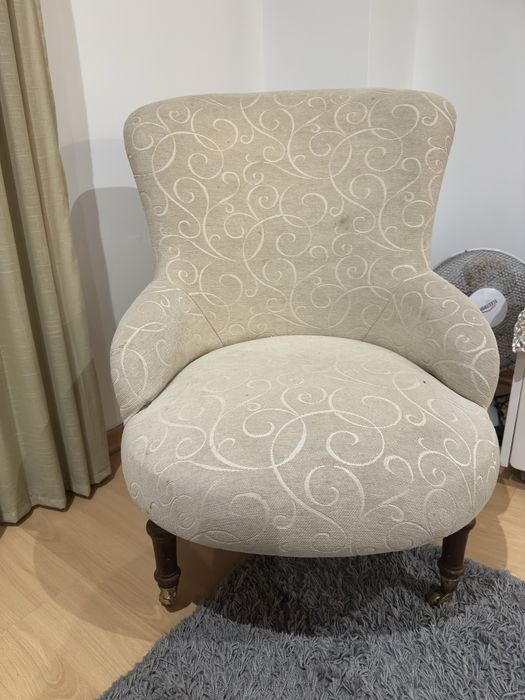 Cadeirao em bom estado