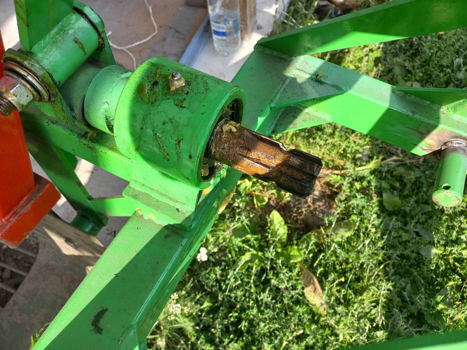 Копачка до трактора