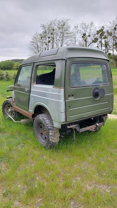 Suzuki samurai 1.3 w trakcie remontu zamiana