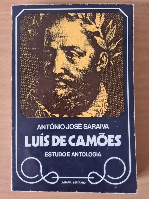 Livro "Luís de Camões: Estudo e Antologia" de António José Saraiva