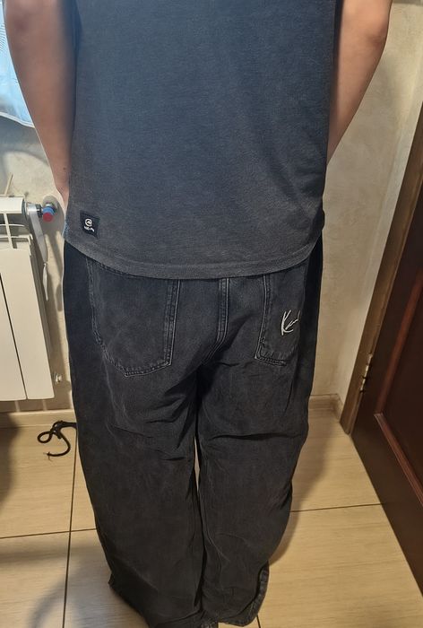 Джинси Karl Kani