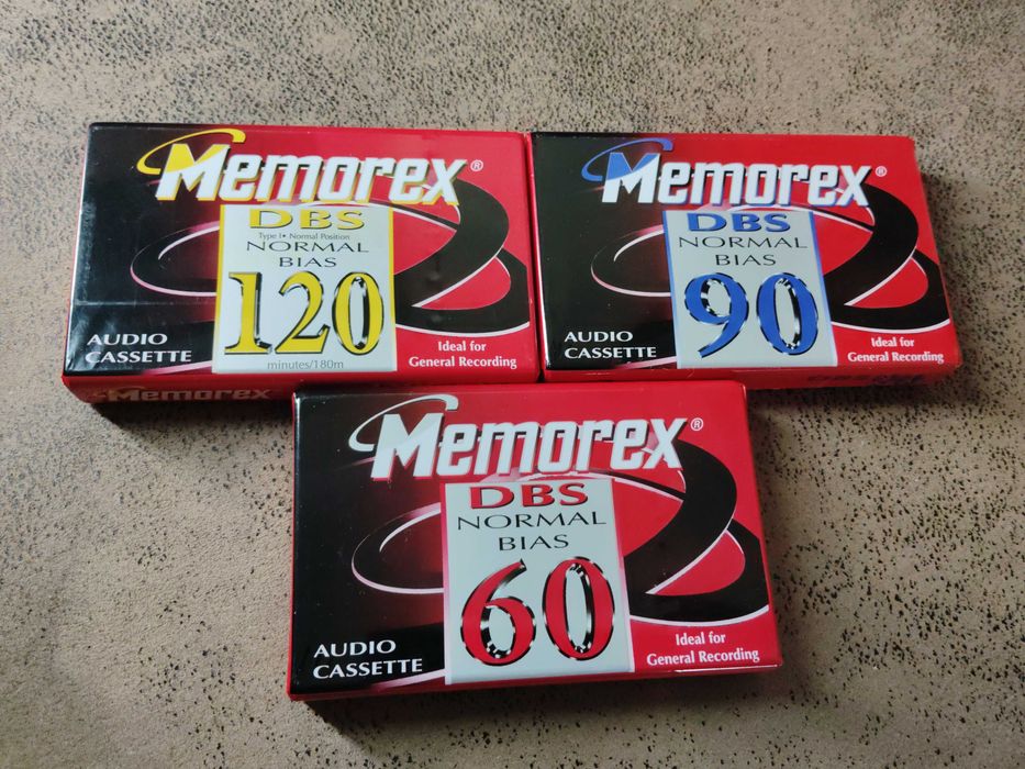 Аудіо касети Memorex . фірмові хром і нормал