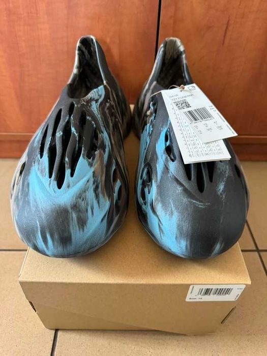 Buty Adidas Yeezy boost Yeezy foam rnr mx cinder 47