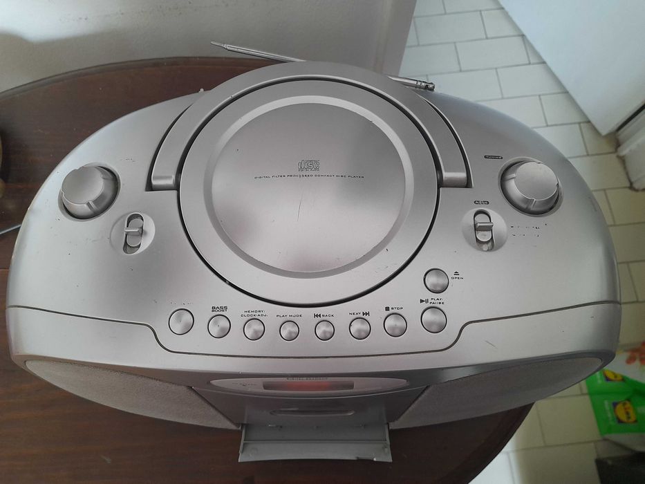 Radio TCM con CD player