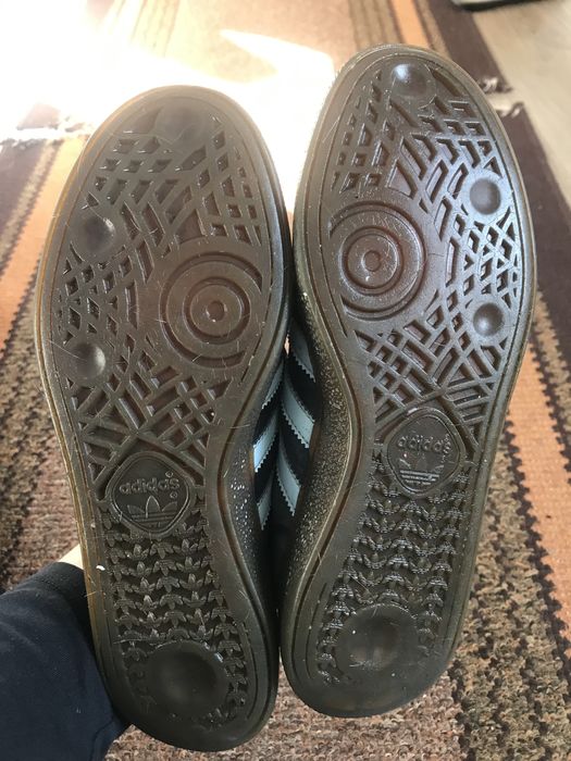Кроссовки adidas spezial
