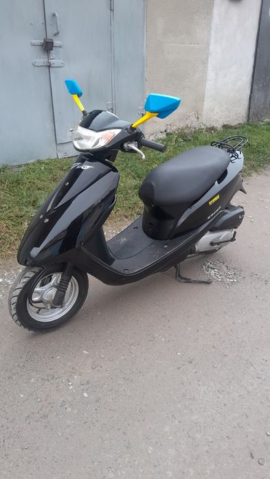 Японські скутера. Ямаха. Хонда. Сузукі