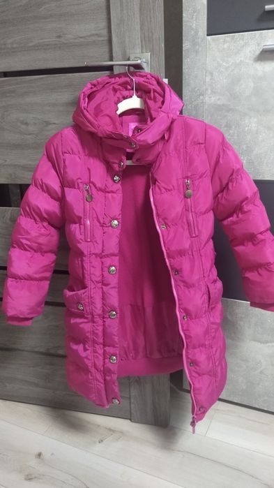 Пуховик для дівчинки