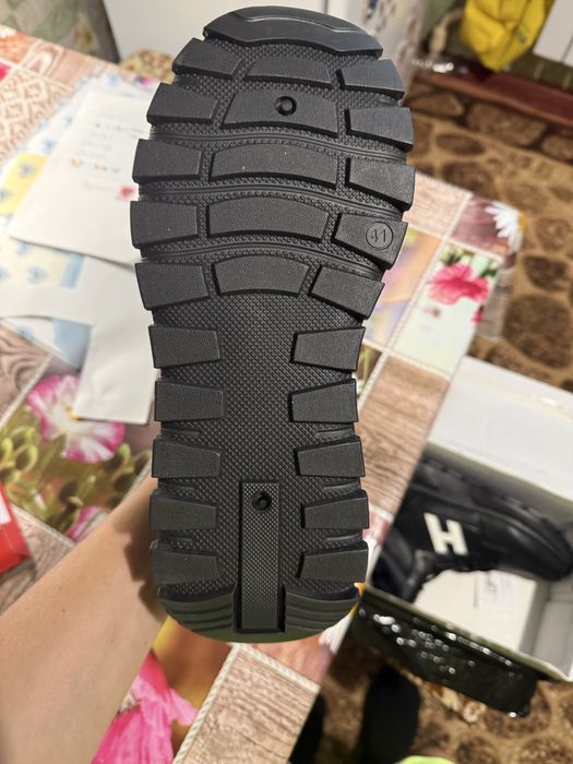 Зимові кросівки ботинки