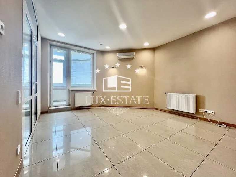 Продажа помещения 215 м2 пер. Лопатиский, метро Коституции
