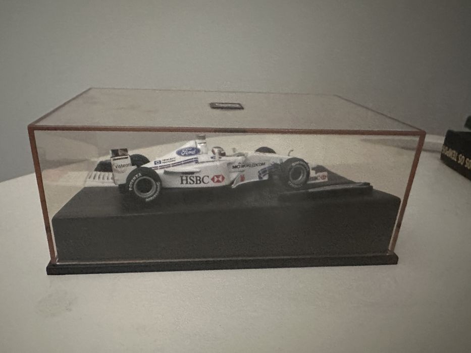 Carro miniatura F1 Rubens Barrichelo