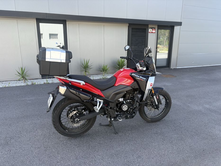 Macbor Xr1 125  ( 15 cv )