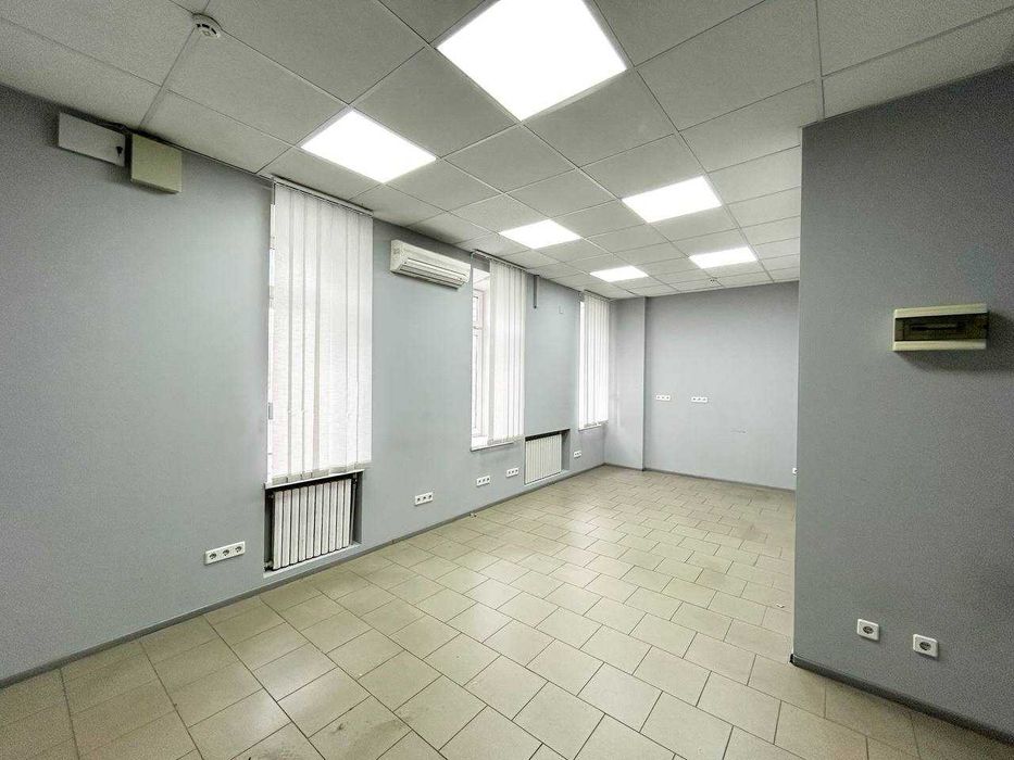 Сдам приміщення, офіс по вул Крутогорний узвіз, нагорка, парк Шевченко