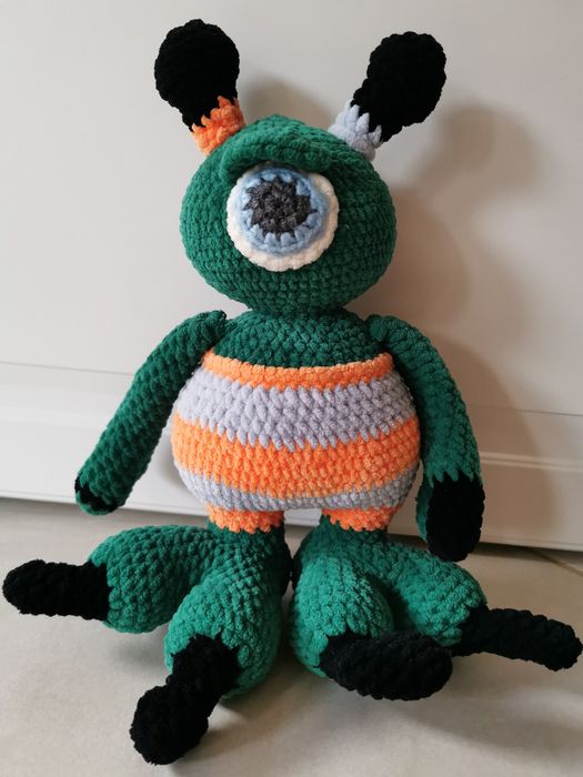 Ufoludek maskotka amigurumi