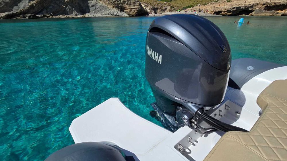 RIB ponton łódź motorowa nowa 2025 silnik Yamaha 200 KM, CE:B, 14 osób