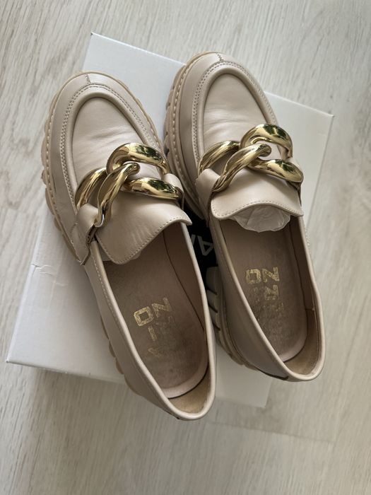 Loafersy KARINO r. 38 Beżowe