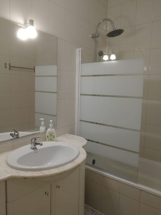Arrenda-se T3 mobilado no centro de Barcelos | 140 m² | Com elevador.