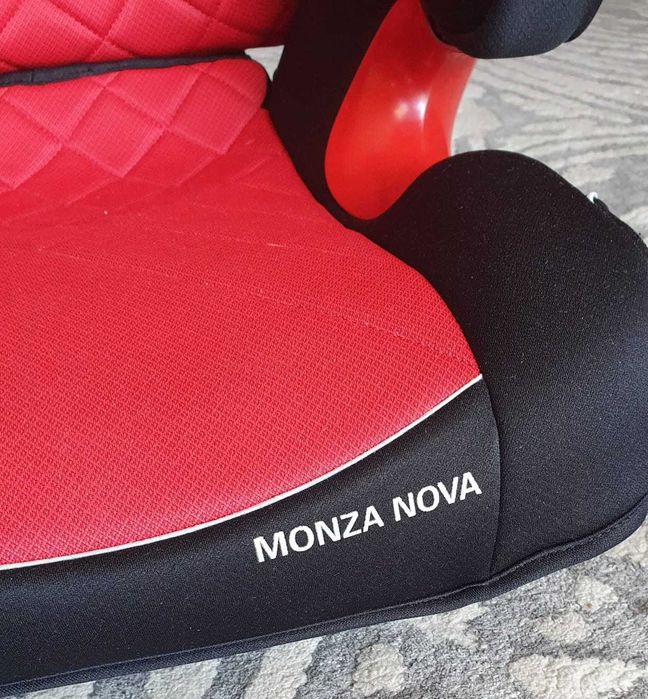 Fotelik Recaro Monza Nova 15-36 kg Isofix