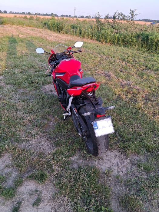 Honda CBR 650 R jak nowa