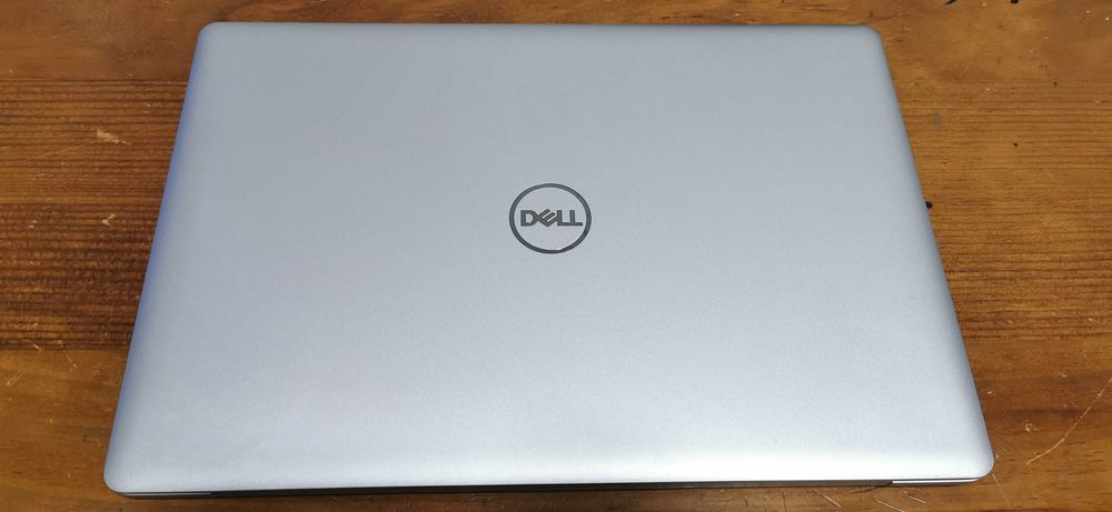 Dell Inspiron 7570 core i5