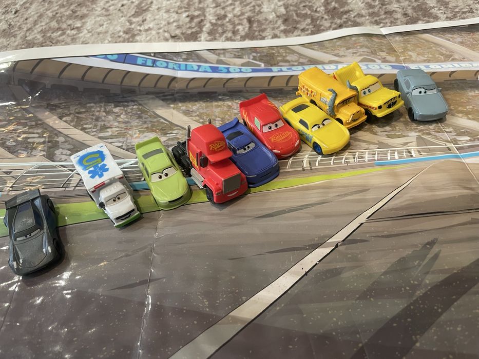Тачки ,Cars книга