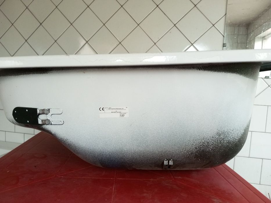 Ванна сидяча металева