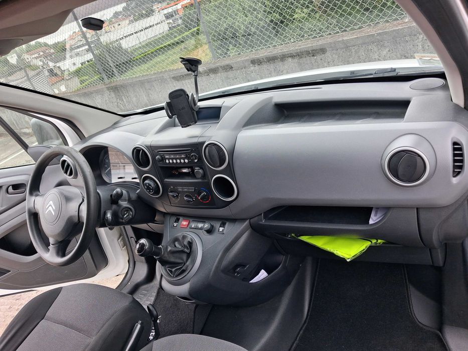 Citroen Berlingo 1.6, ano 2017