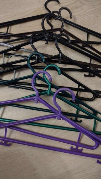 Тремпеля ,вішаки