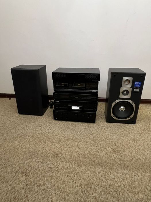 Aparelho música vintage c/ colunas