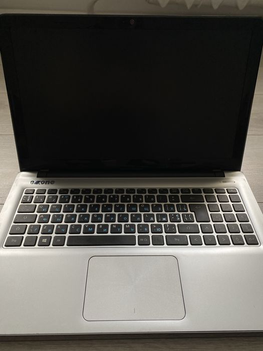 Ноутбук Exone (робочий)