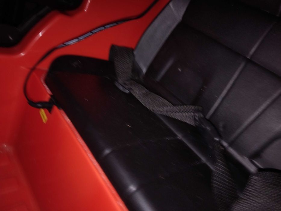 Jipe de criança com comando