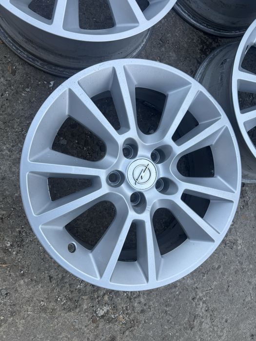 Felgi aluminiowe opel 17” 5x110 corsa astra vectra combo zafira 65.1mm