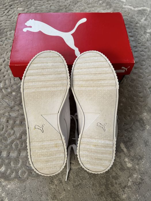 Кросівки Puma білі