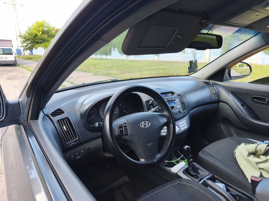 Hyundai Elantra HD