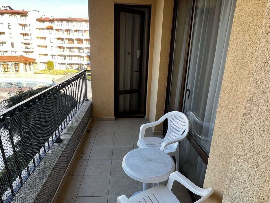 Продам 3-кімнатну квартиру Болгарія Сонячний Берег