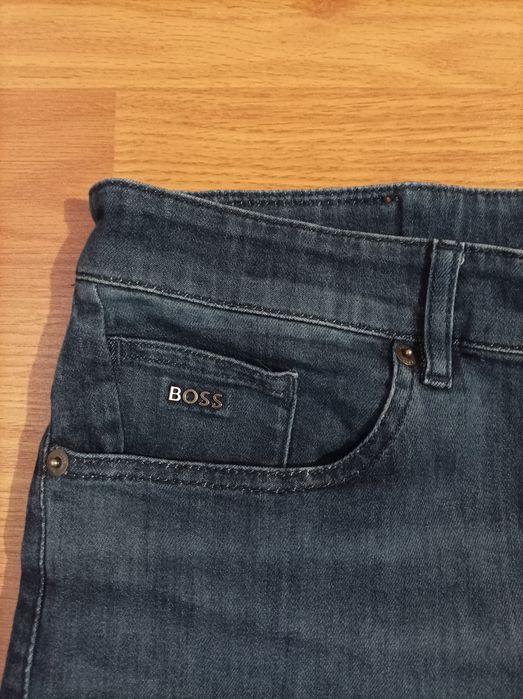 Джинси Hugo Boss