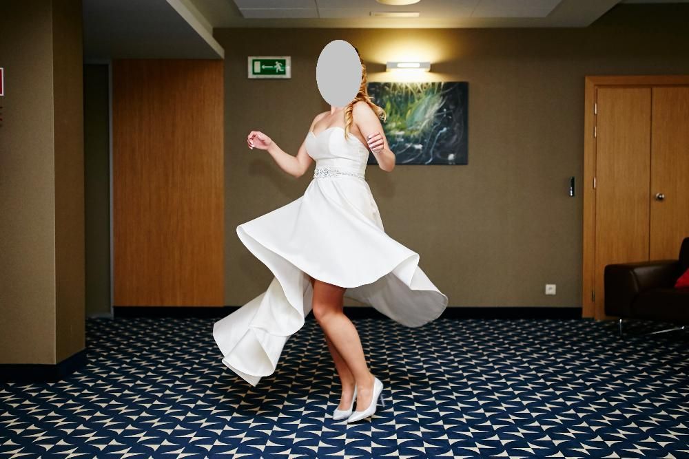 suknia ślubna z kieszeniami r.38/40