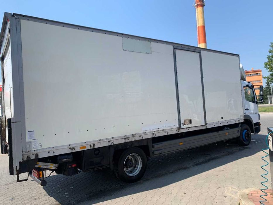 Mercedes-Benz Atego 1218