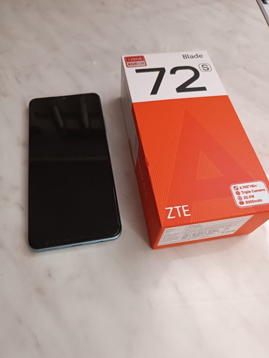 Телефон zte 128G