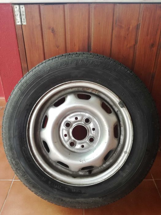 Roda Dunlop 155 SR 13"