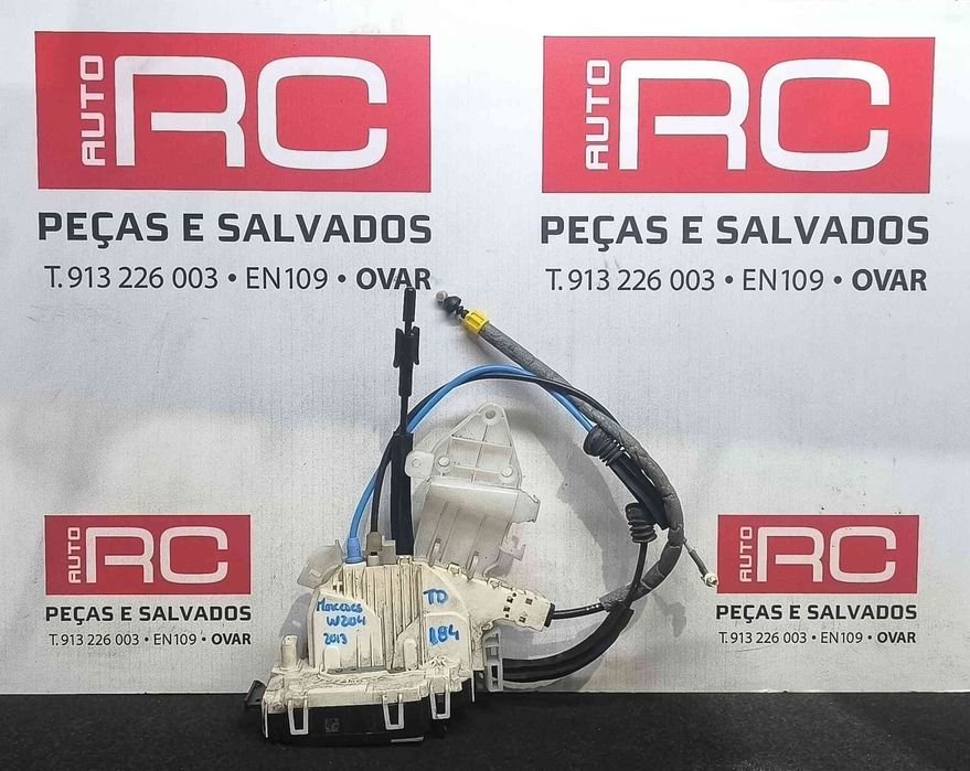Fechadura / Fecho Porta Trás Direito A2047301435 - MERCEDES-BENZ C-CLASS