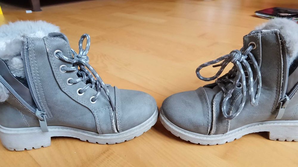 Buty dla dziewczynki