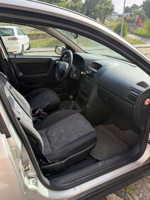 Opel astra  1.4 gasolina