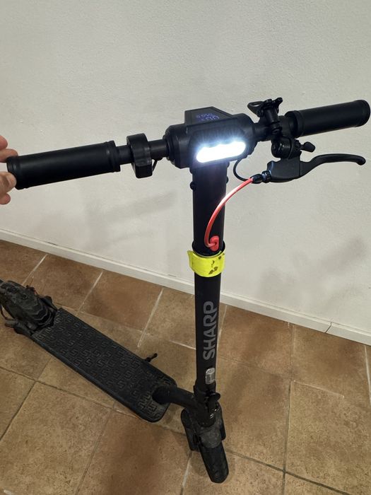 Trotinete Sharp EM-KS1AEU-B