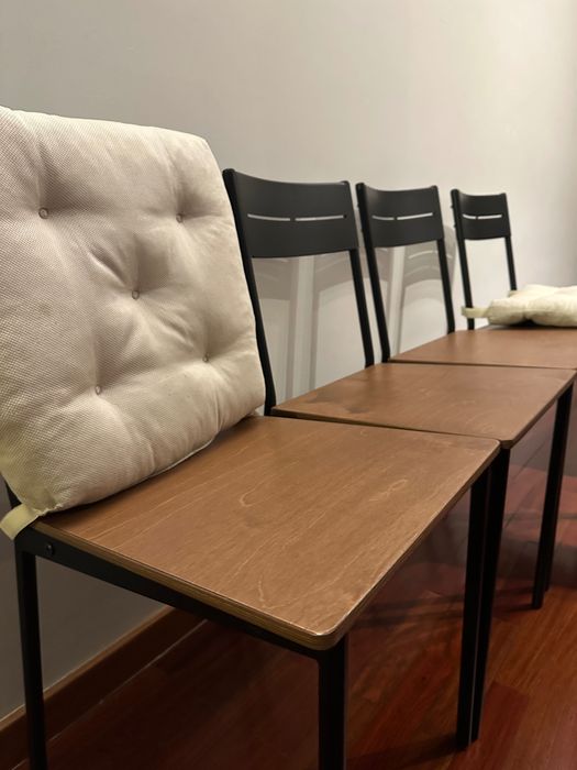 Cadeiras IKEA como novas em Ótimo Estado