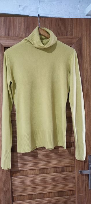 Musztardowy golfik rozm M -L wymiary na fotkach