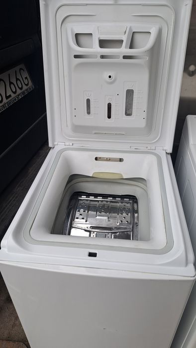 Pralki z wsadem od góry.