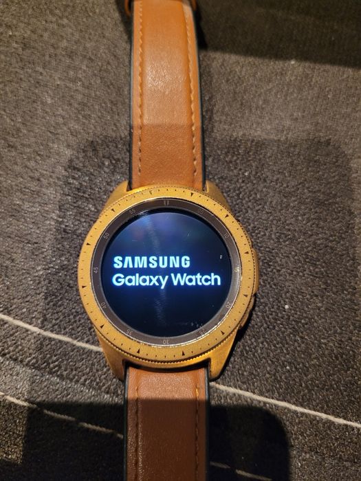 Samsung galaxy watch SM-R810