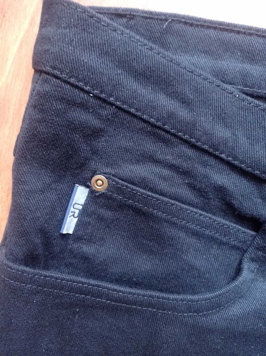 Spodnie jeansowe meskie Nowe 63
