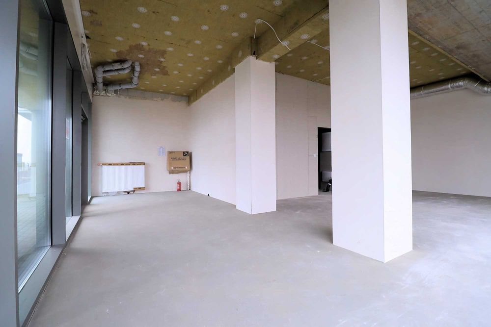 ul. TECHNOLOGICZNA / lokal / parter / witryny / 2 wejścia / rekuperacj