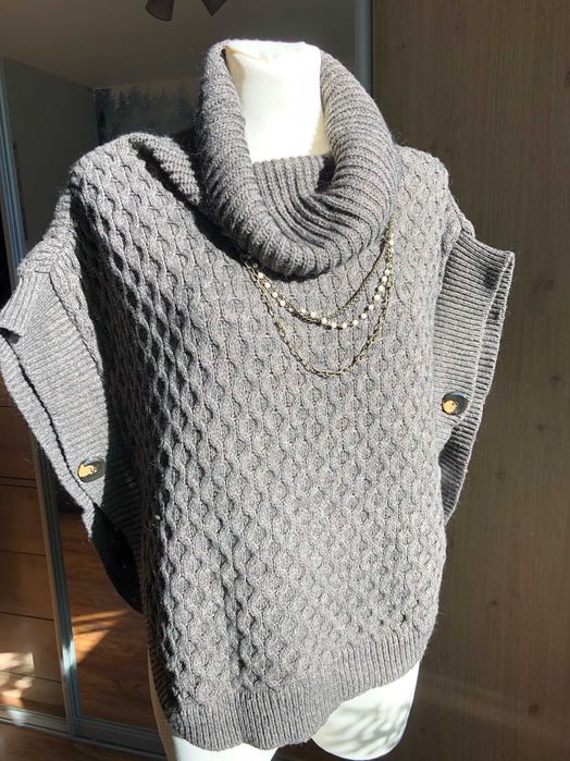 Sweter narzutka poncho - wełna owcza i moher